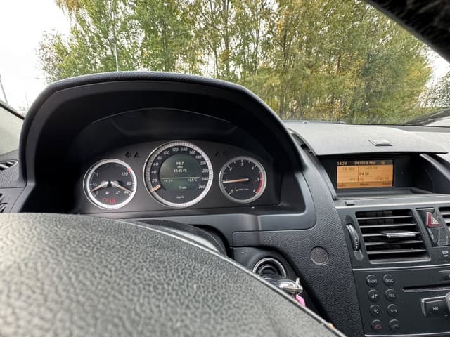 Mercedes-Benz C i Jönköping