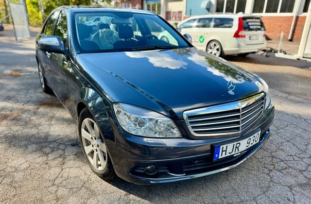 Mercedes-Benz C i Jönköping