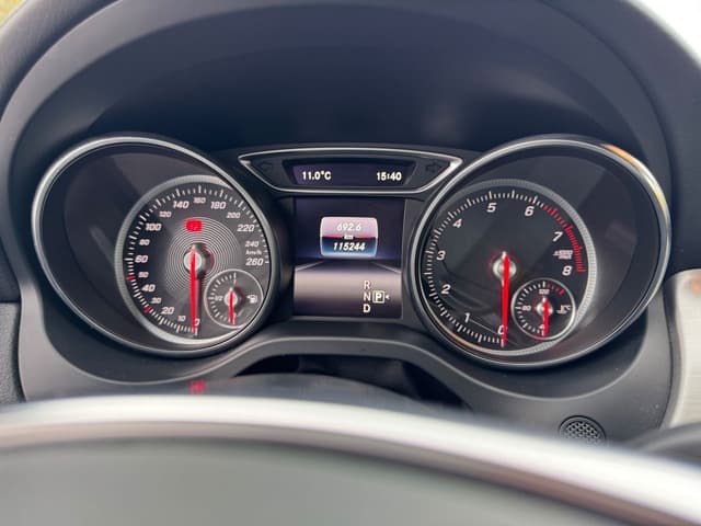 Mercedes-Benz GLA i Jönköping