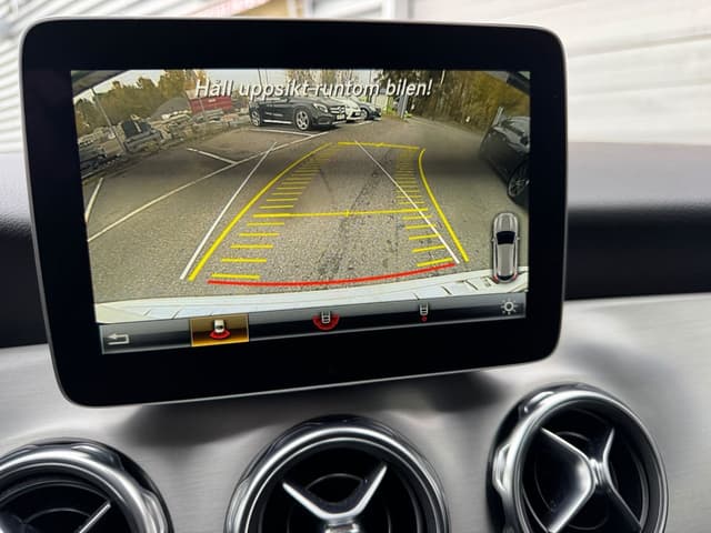 Mercedes-Benz GLA i Jönköping