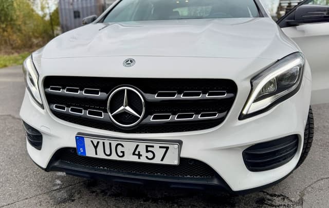 Mercedes-Benz GLA i Jönköping