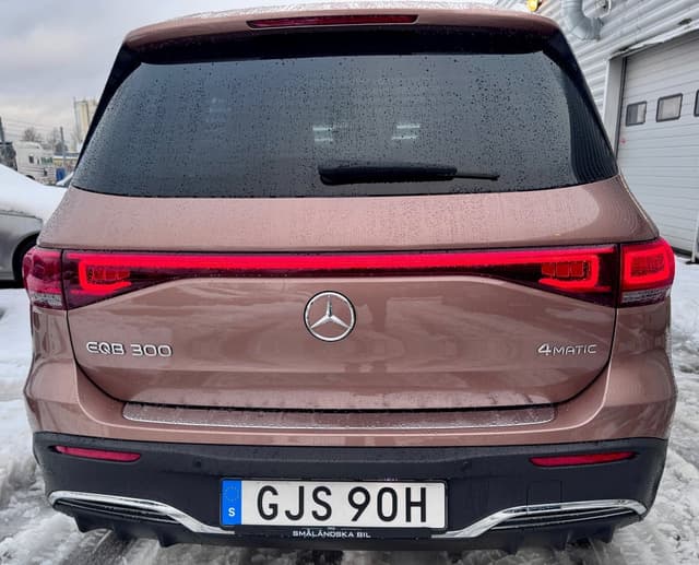 Mercedes-Benz EQB i Jönköping