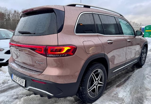 Mercedes-Benz EQB i Jönköping