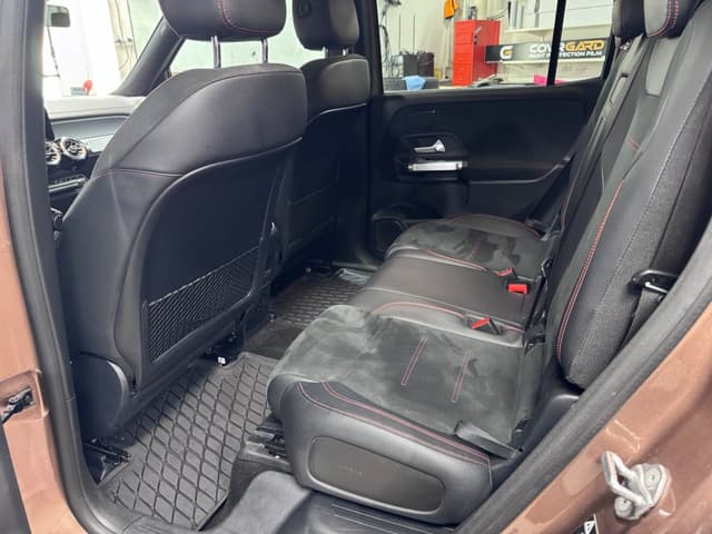 Mercedes-Benz EQB i Jönköping