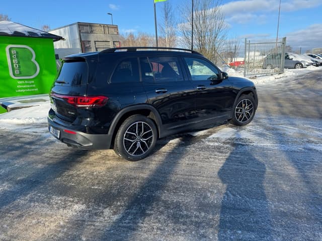 Mercedes-Benz EQB i Jönköping