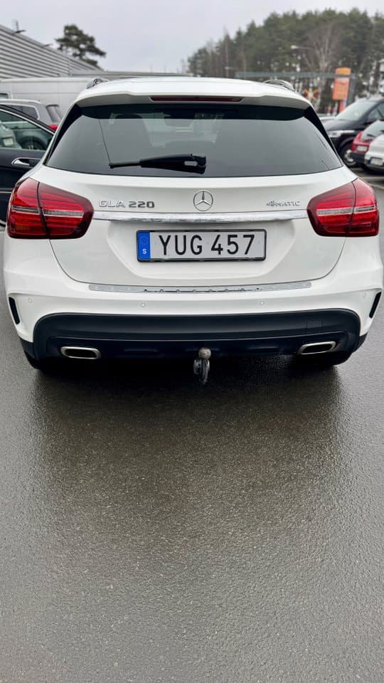 Mercedes-Benz GLA i Jönköping
